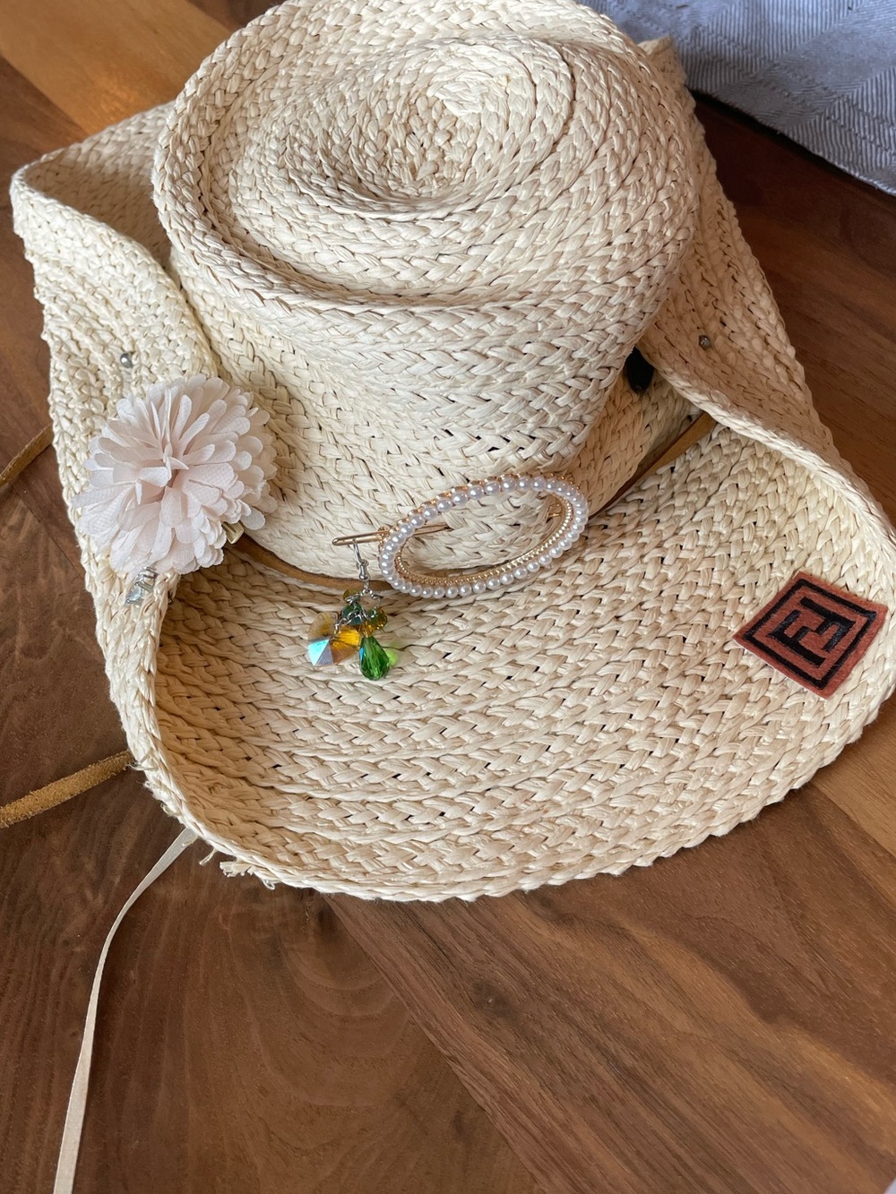 Natural Straw Cowboy Hat with Decorative Accents